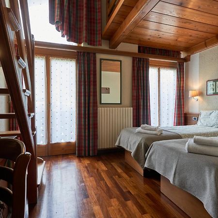 Hotel Walser Courmayeur Bagian luar foto