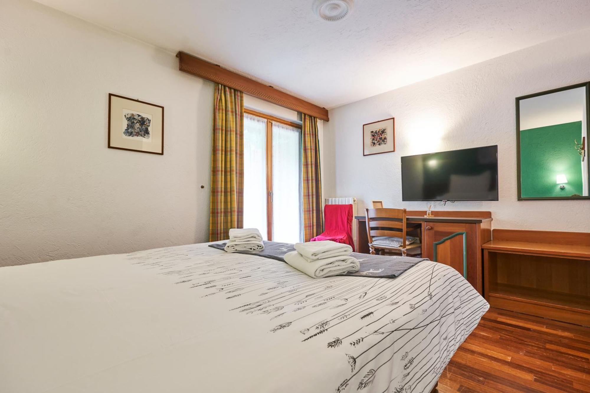 Hotel Walser Courmayeur Bagian luar foto