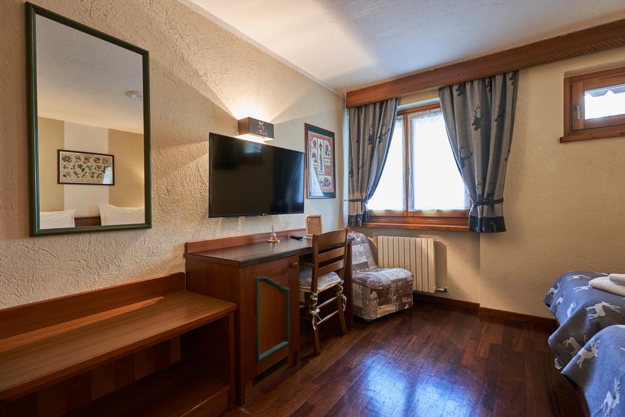 Hotel Walser Courmayeur Bagian luar foto