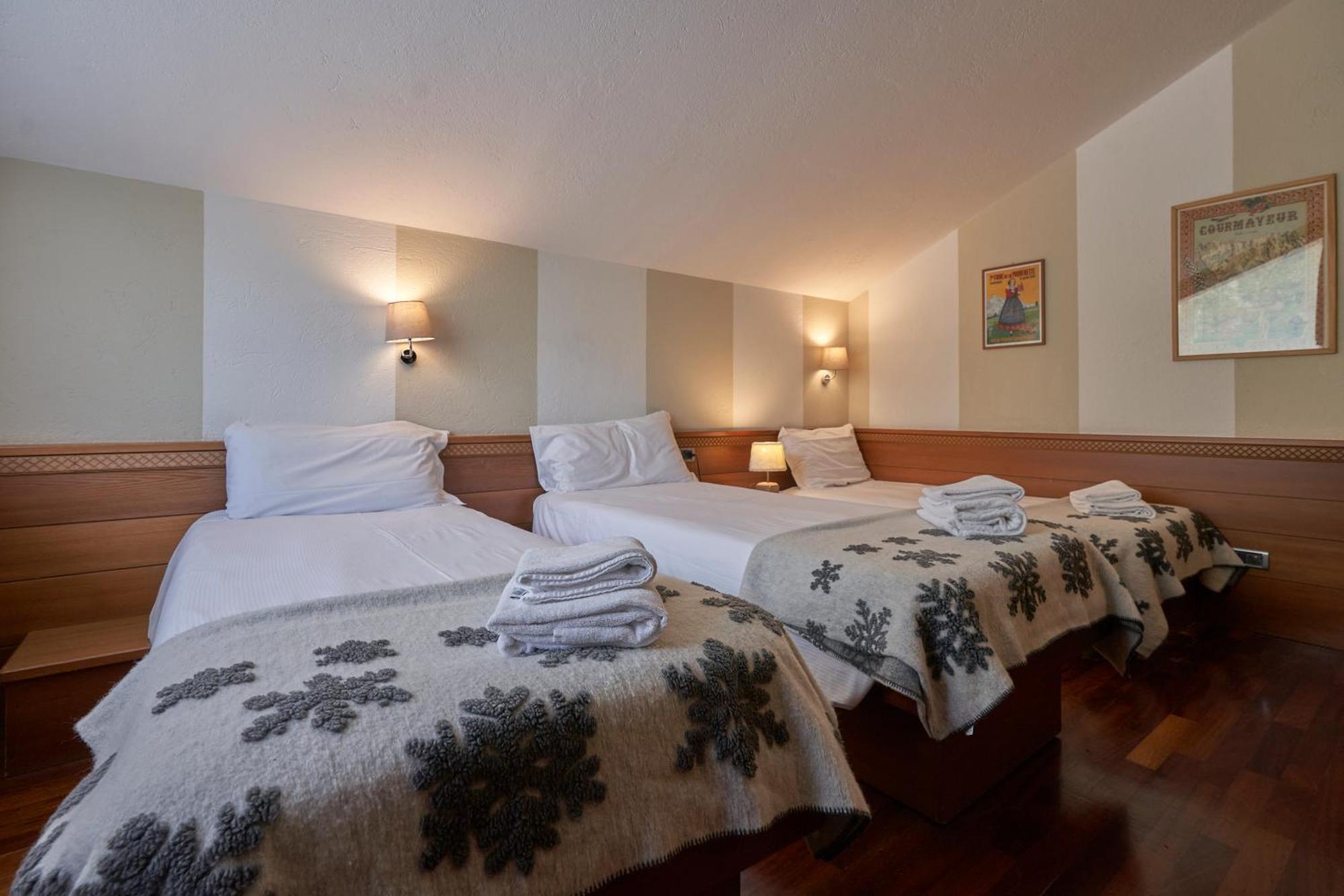 Hotel Walser Courmayeur Bagian luar foto