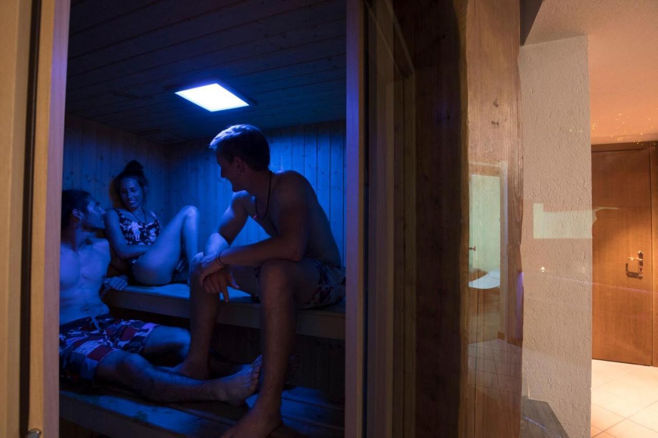 Hotel Walser Courmayeur Bagian luar foto